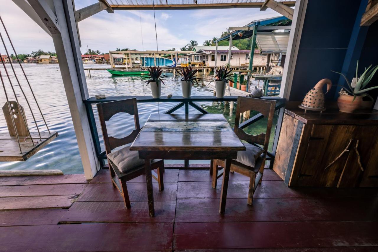 Barrbra Bnb Over The Sea Bocas del Toro Exterior photo