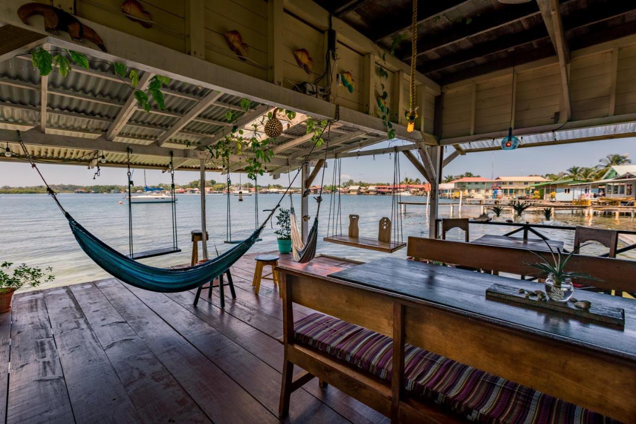 Barrbra Bnb Over The Sea Bocas del Toro Exterior photo