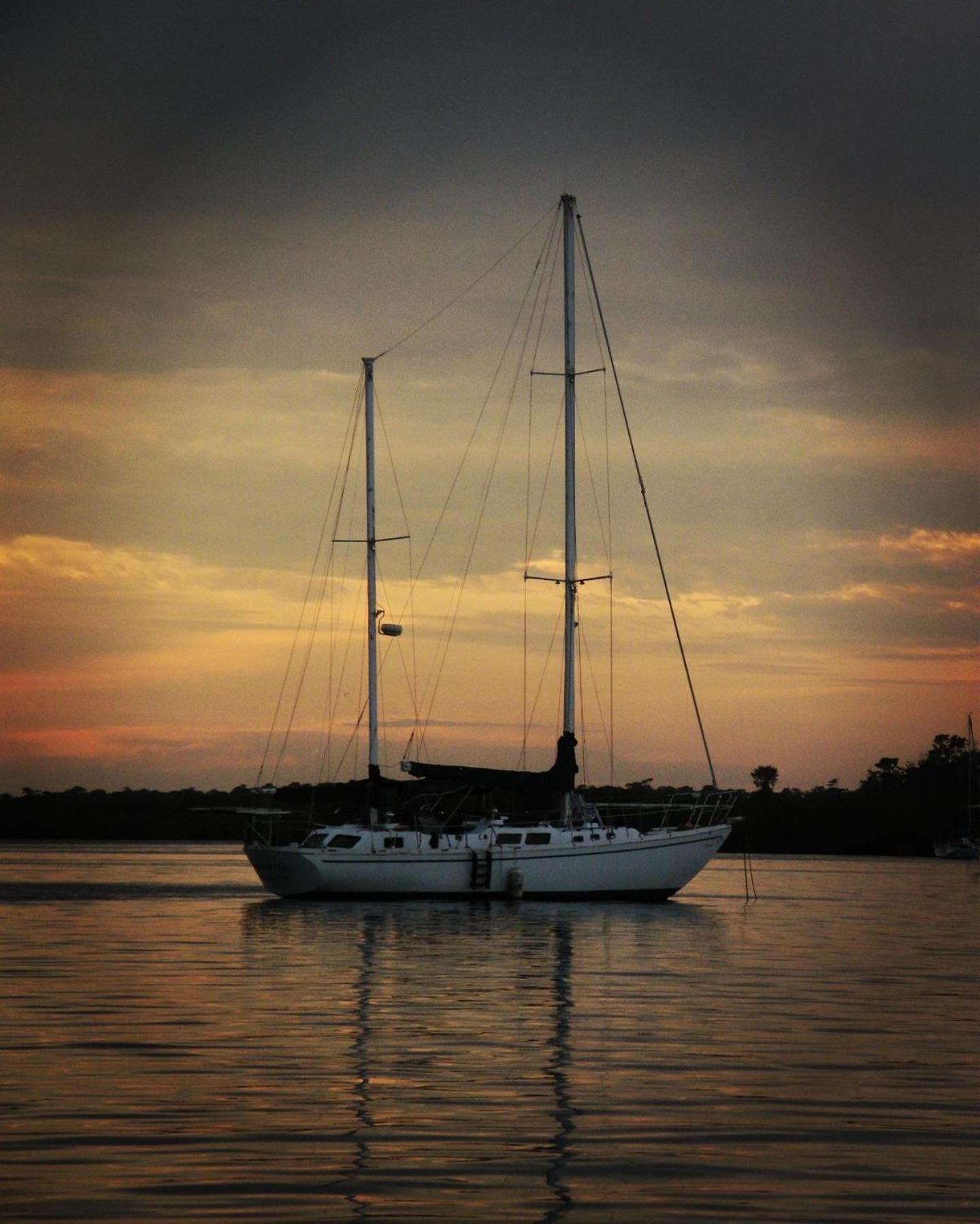 Barrbra Bnb Over The Sea Bocas del Toro Exterior photo