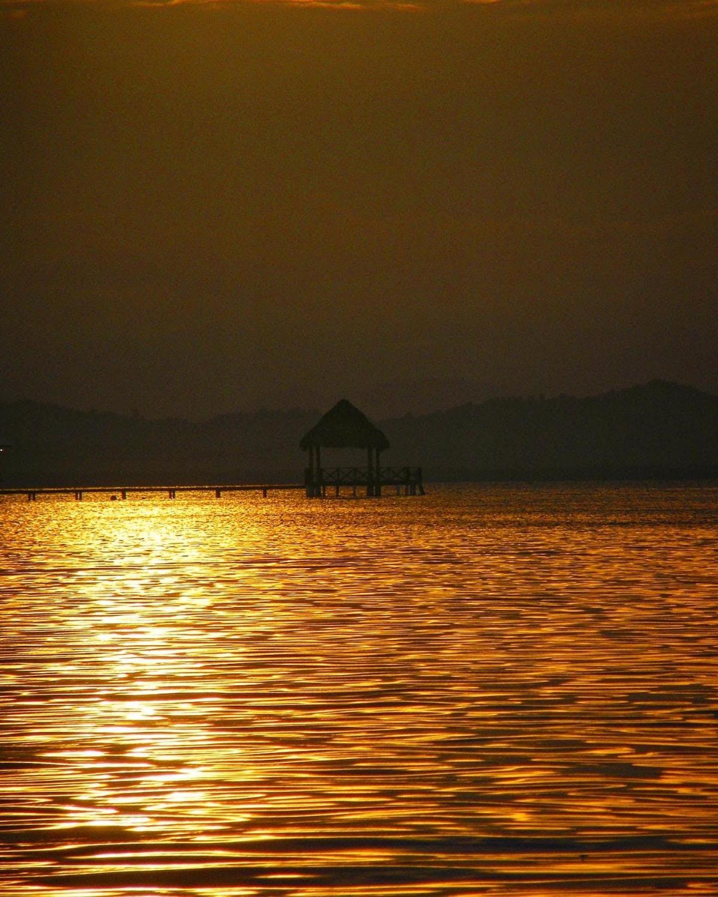Barrbra Bnb Over The Sea Bocas del Toro Room photo